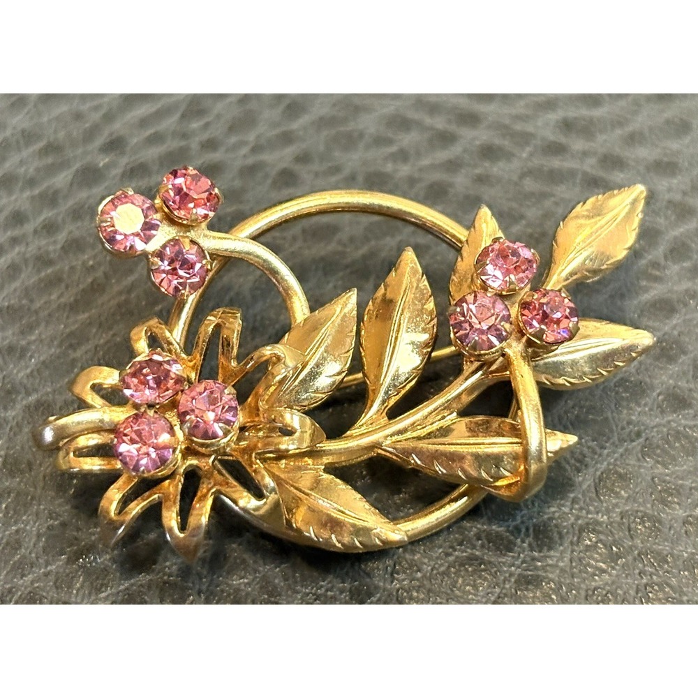 Vintage Pink Flower Round Frame Flower Brooch Pin Rhinestone Crystal Gold Tone